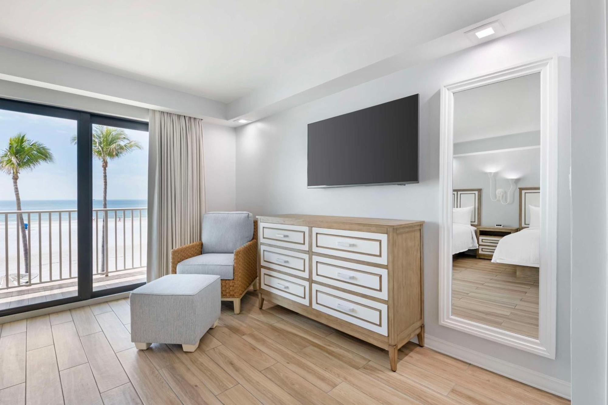 Best Western Plus Beach Resort Fort Myers Beach Exterior photo