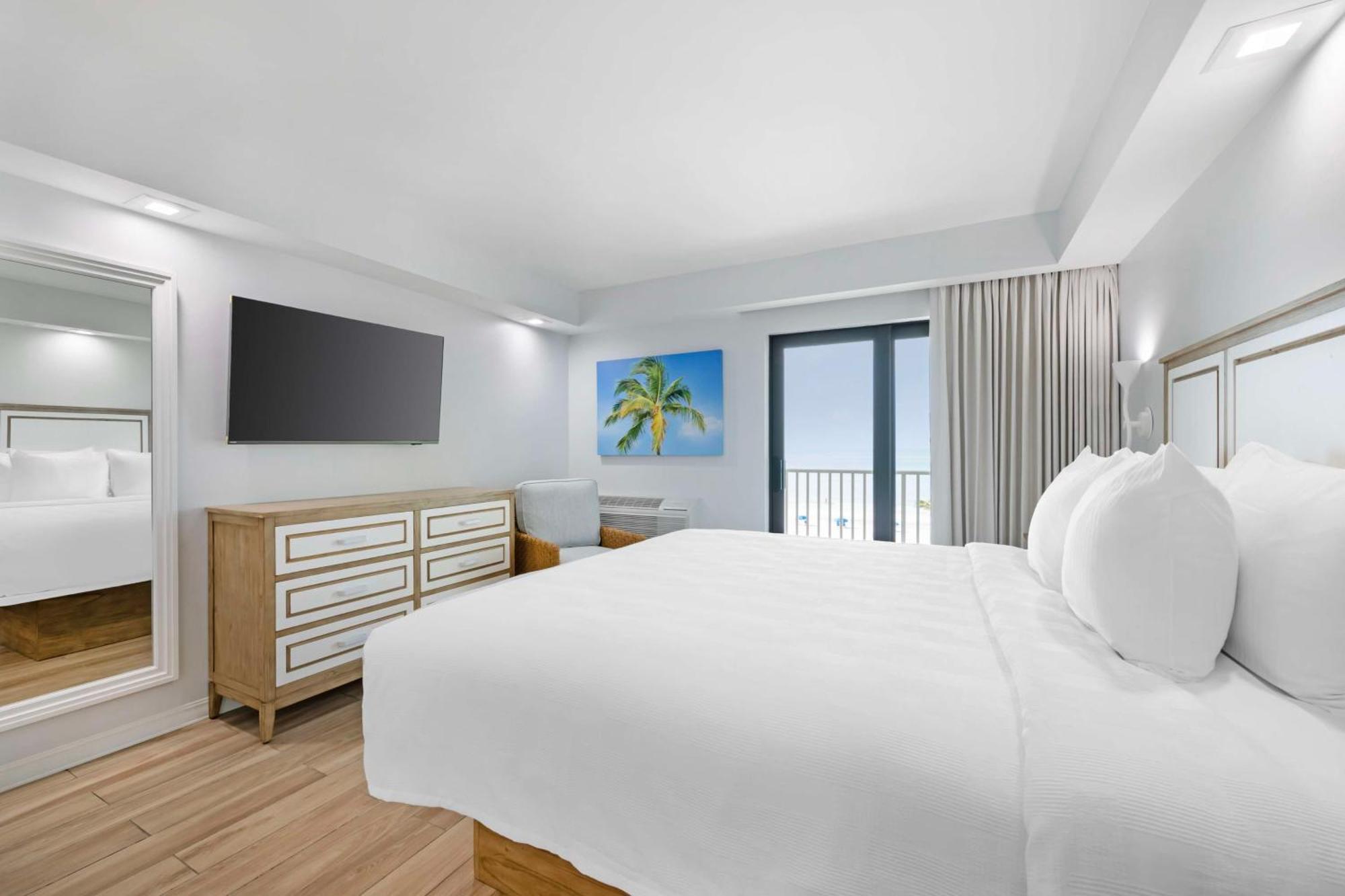 Best Western Plus Beach Resort Fort Myers Beach Exterior photo